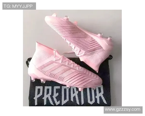 粉色球星同款足球鞋推荐 足球场上的时尚与性能兼备选择